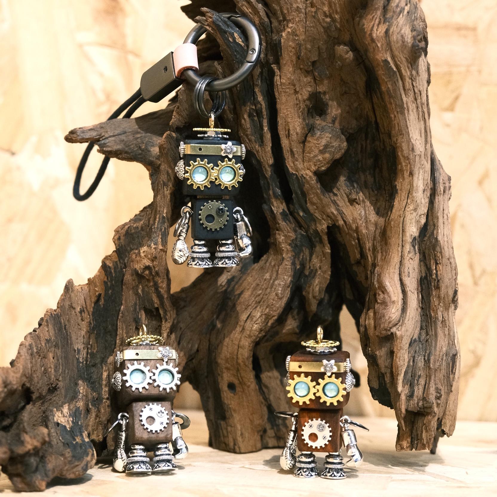 PUNKXBOT-The Retro Robot Necklace D