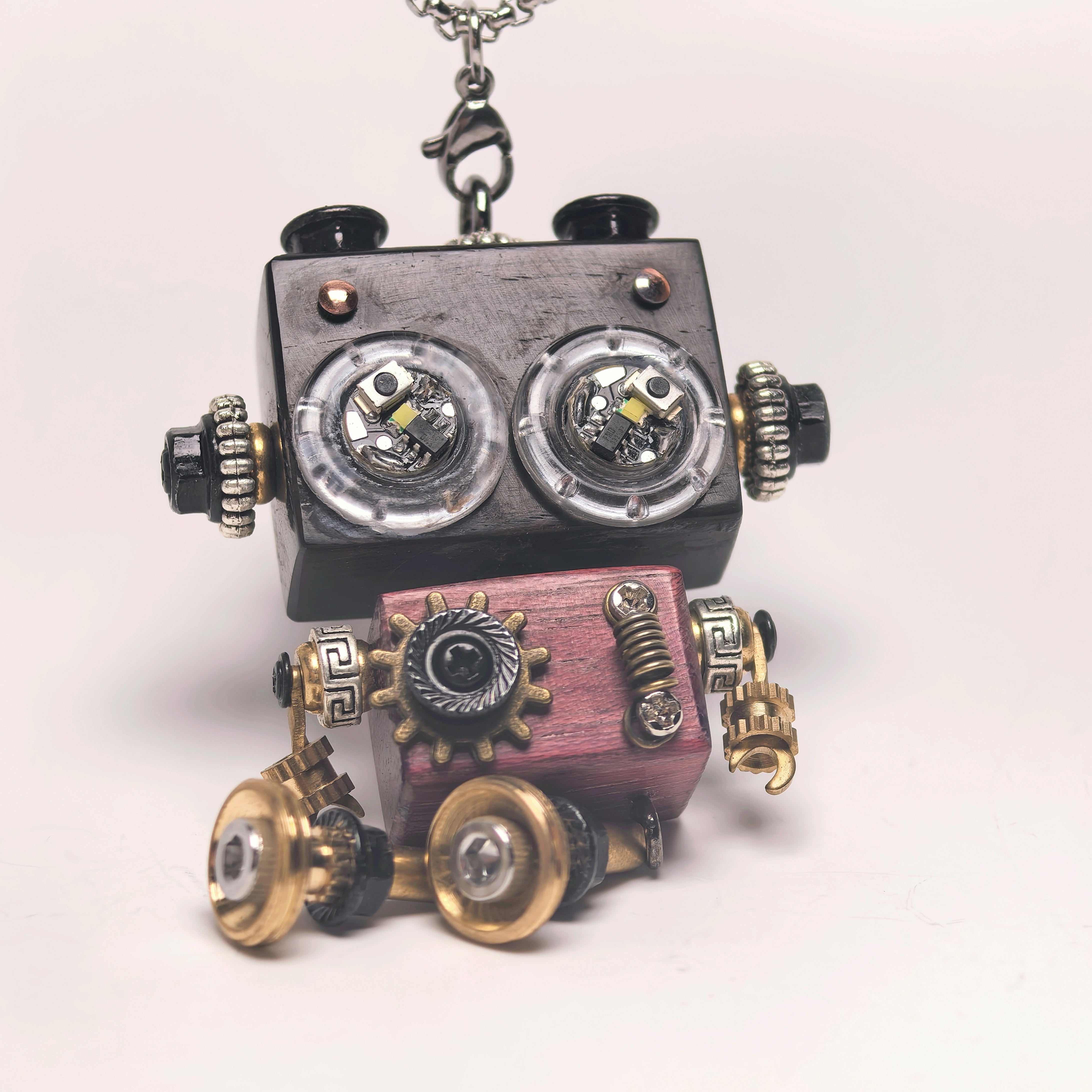 Punkxbot The Artisan - Gilded Gear-LED lights 💡